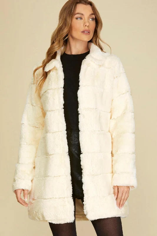 Long Sleeve Faux Fur Jacket With Side Pockets