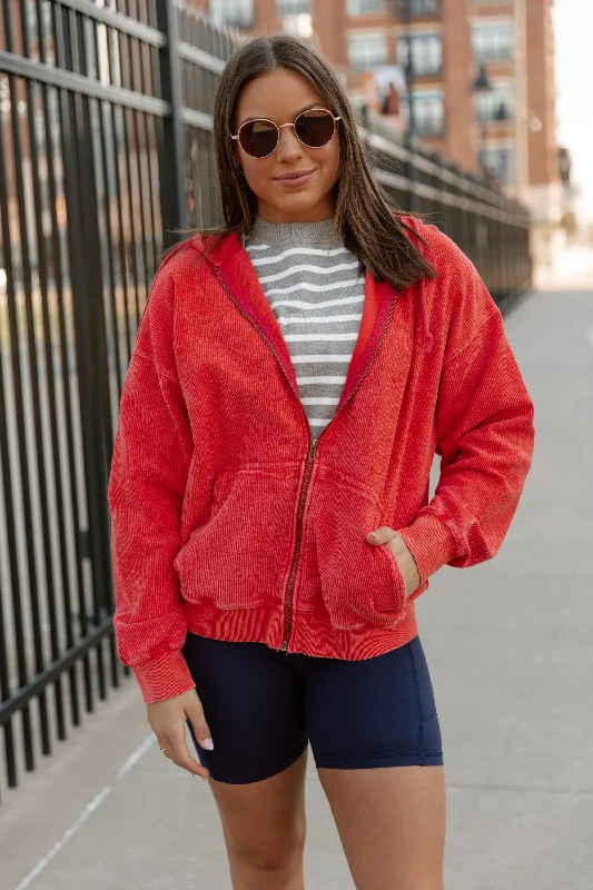 VINTAGE VIBE ZIP HOODIE IN RED