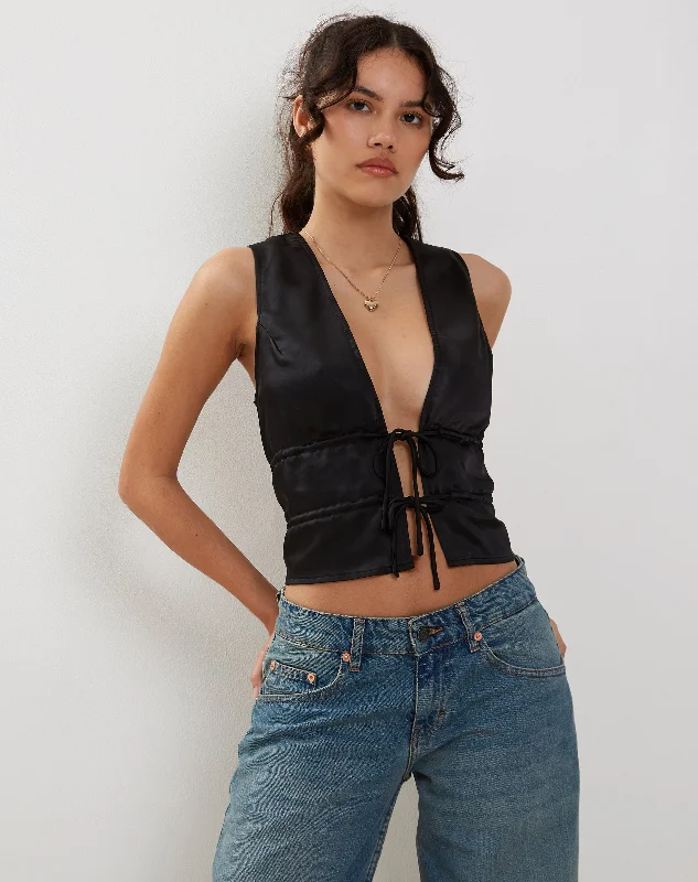 Kayson Crop Top in Satin Black