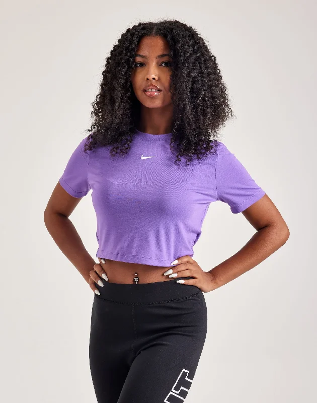 Nike Essential Crop Top